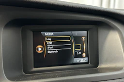 harmaa Volvo V40 2014 kuva 21.