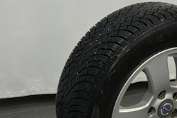 harmaa Volvo V40 2014 kuva 27.