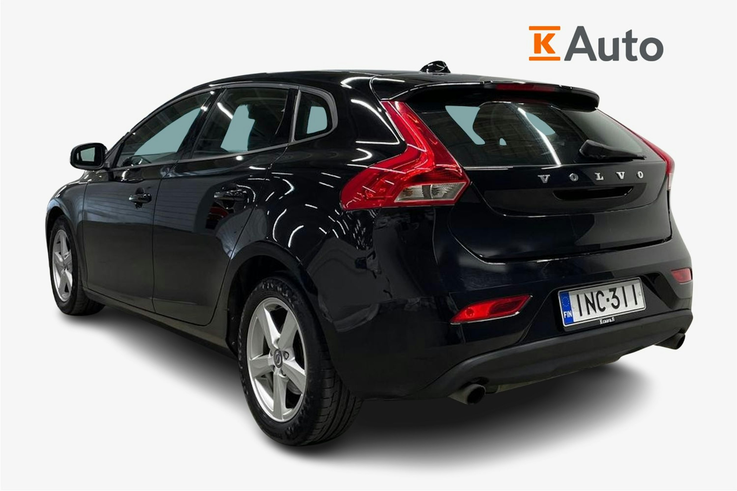 Musta Volvo V40 2014 kuva 2.