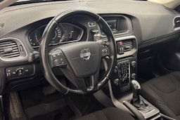 Harmaa Volvo V40 2014 kuva 7.