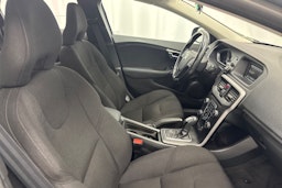 Harmaa Volvo V40 2014 kuva 13.