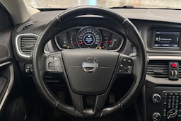 Harmaa Volvo V40 2014 kuva 14.