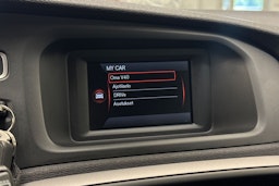 Harmaa Volvo V40 2014 kuva 24.