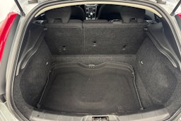 Harmaa Volvo V40 2014 kuva 30.