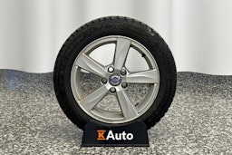 Harmaa Volvo V40 2014 kuva 33.
