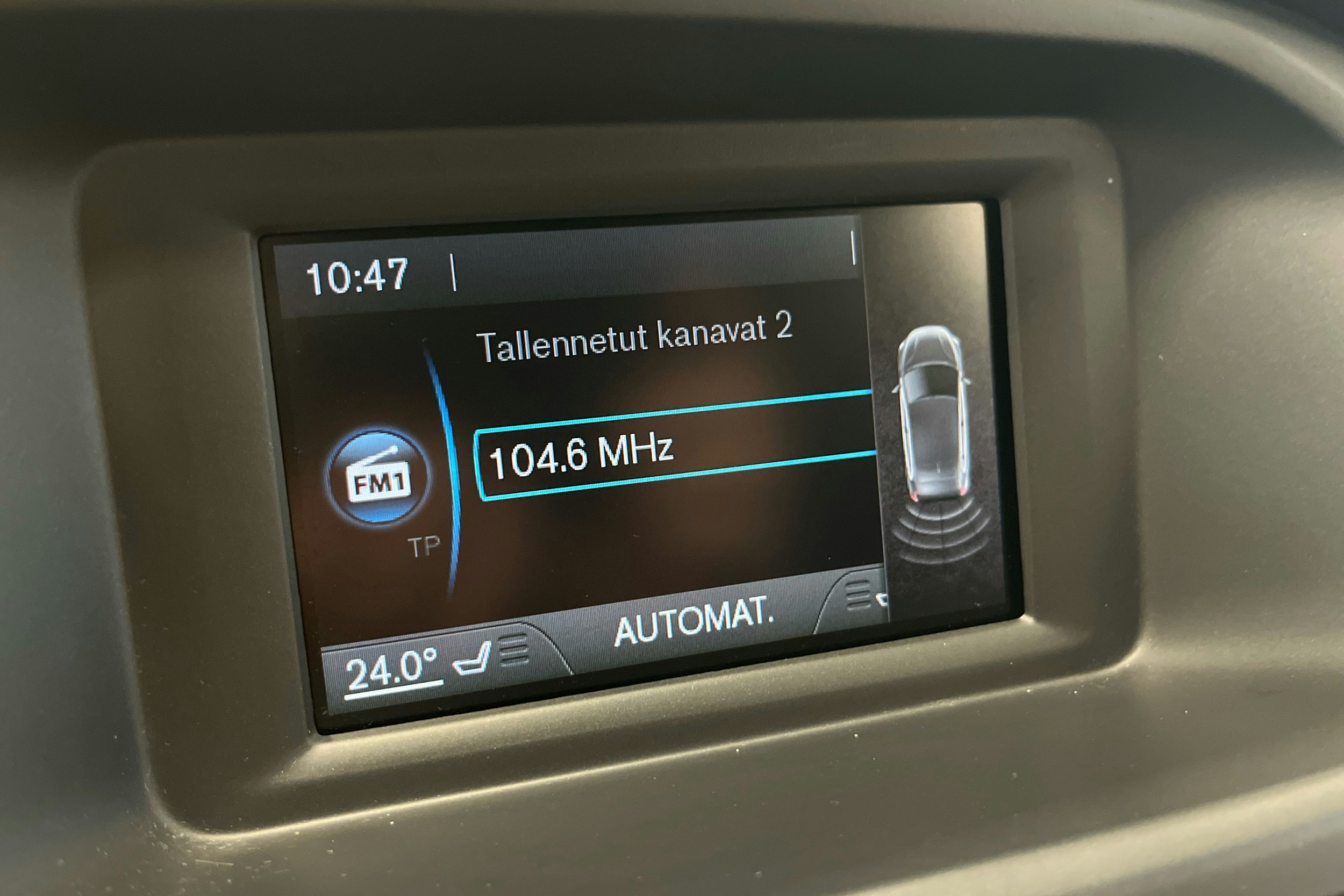 sininen Volvo V40 2014 kuva 17.