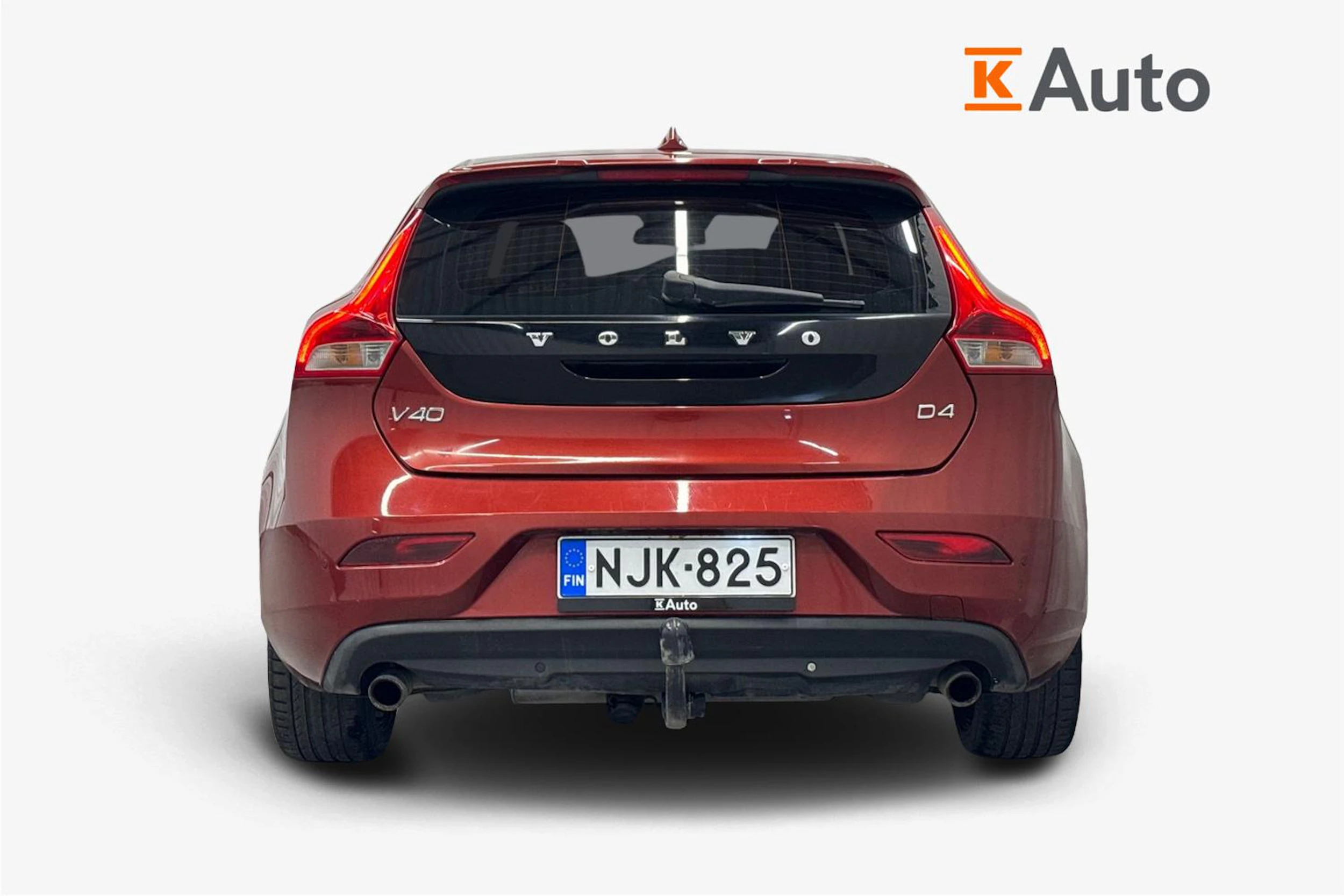 punainen Volvo V40 2014 kuva 3.
