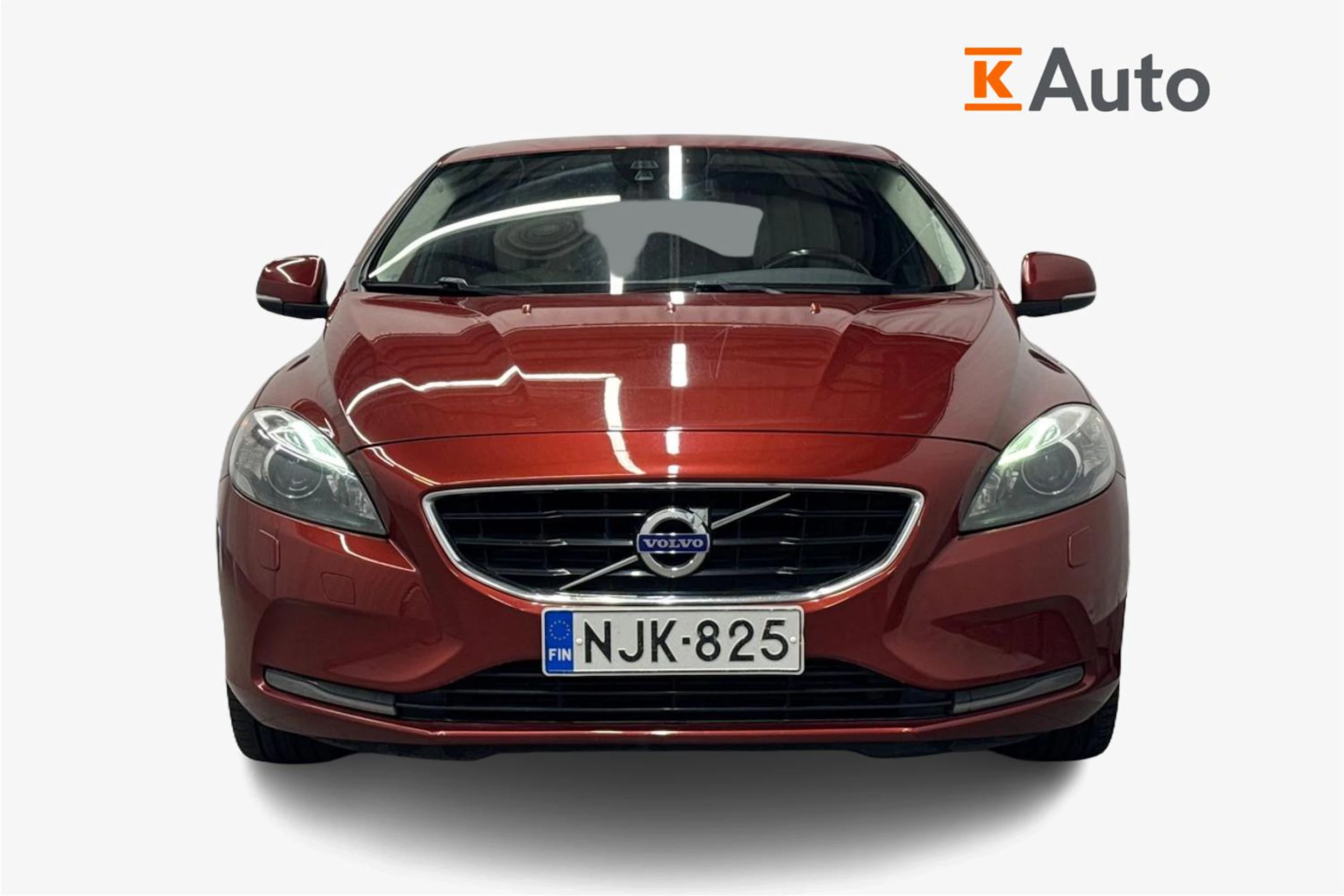 punainen Volvo V40 2014 kuva 4.