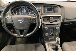 harmaa Volvo V40 2014 kuva 7.