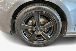 harmaa Volvo V40 2014 kuva 9.