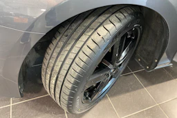 harmaa Volvo V40 2014 kuva 10.