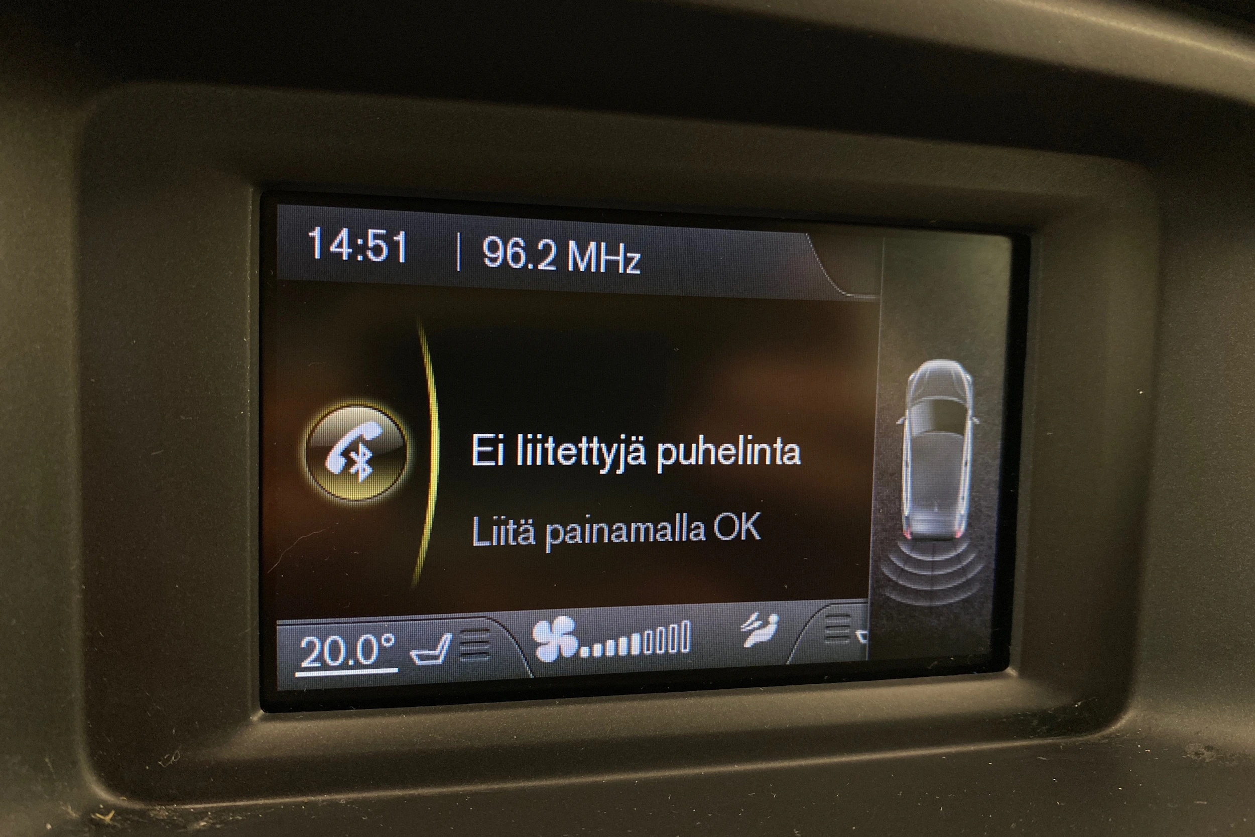 harmaa Volvo V40 2014 kuva 20.