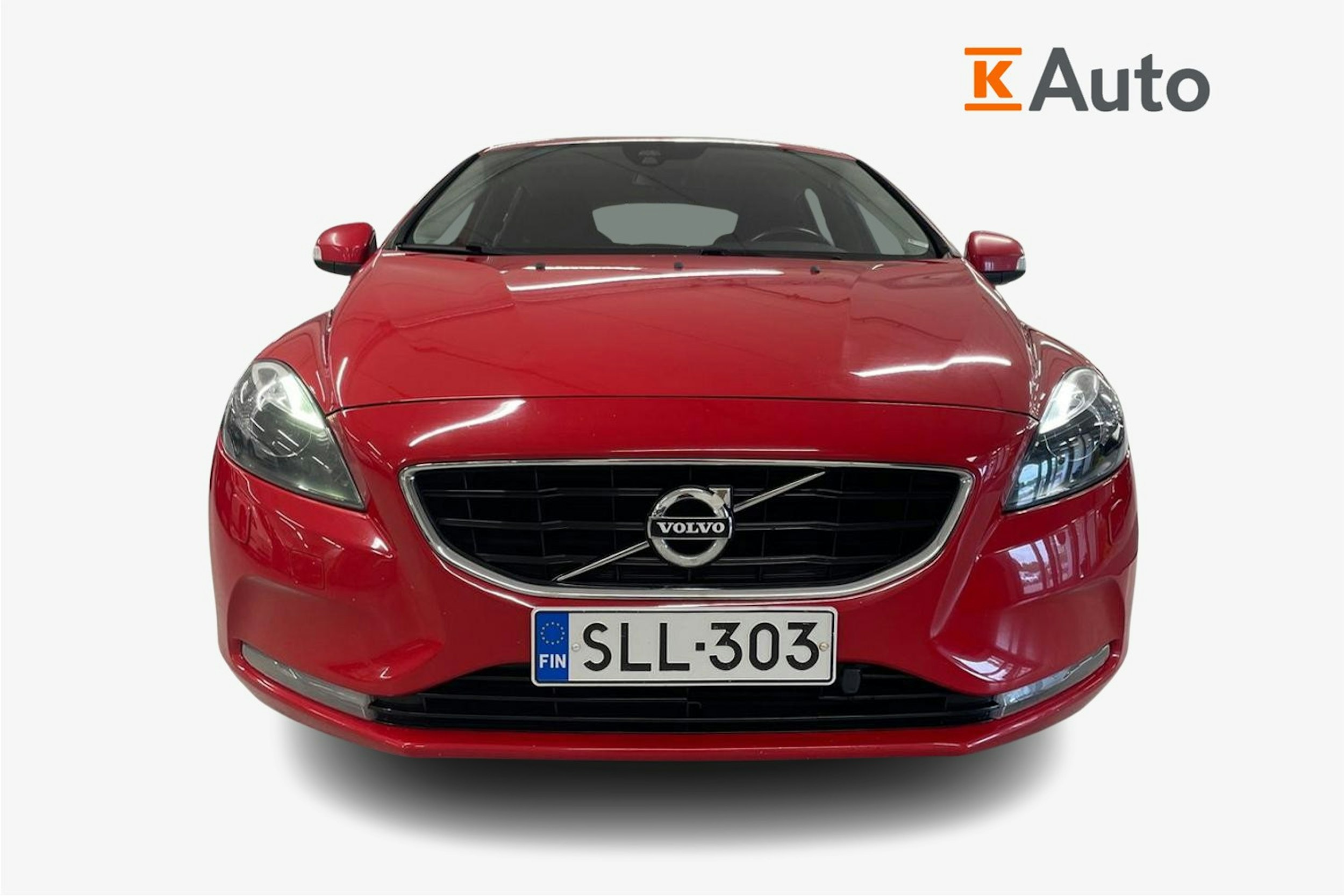 punainen Volvo V40 2014 kuva 5.