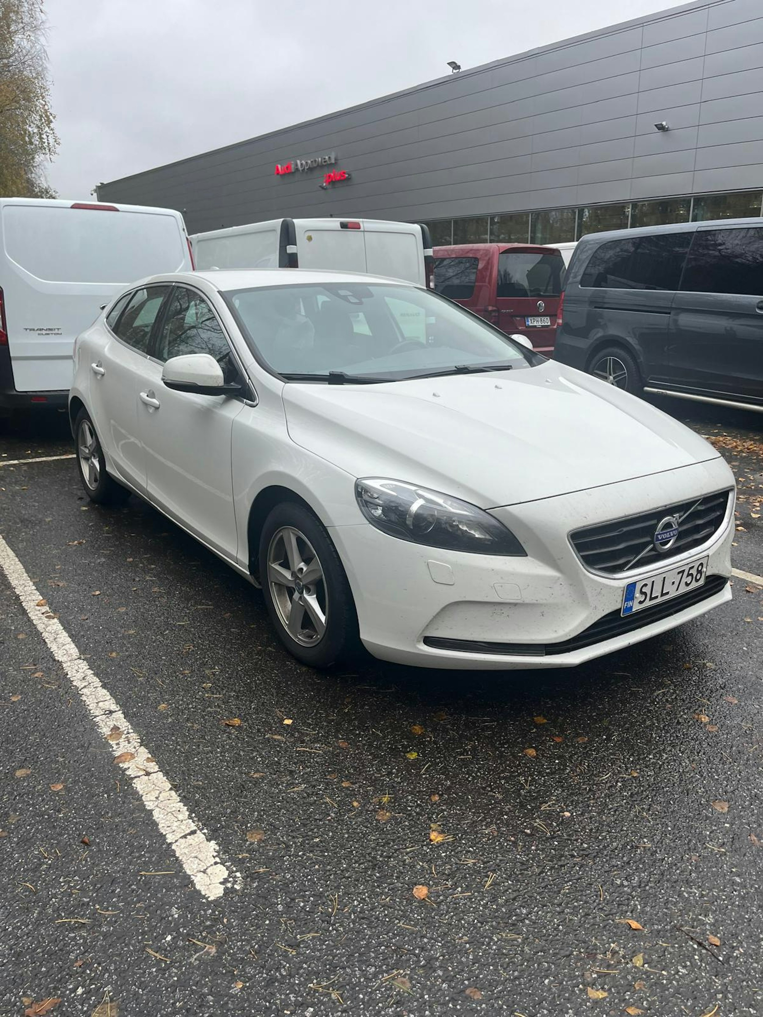 Volvo V40