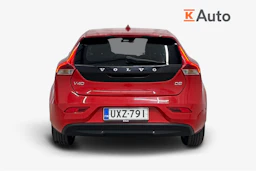 punainen Volvo V40 2014 kuva 3.