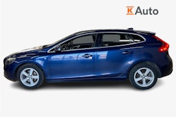 sininen Volvo V40 2015 kuva 6.