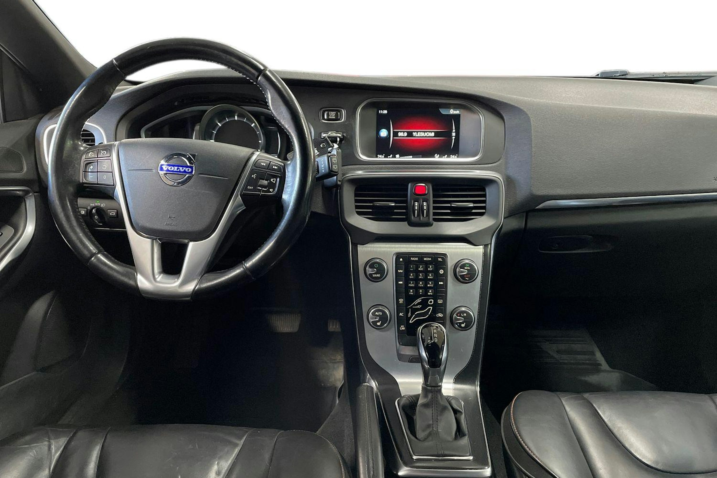 sininen Volvo V40 2015 kuva 9.