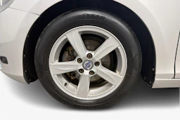 harmaa Volvo V40 2015 kuva 9.