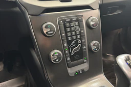 harmaa Volvo V40 2015 kuva 22.