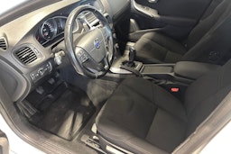 valkoinen Volvo V40 2015 kuva 7.
