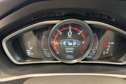 Harmaa Volvo V40 2015 kuva 21.