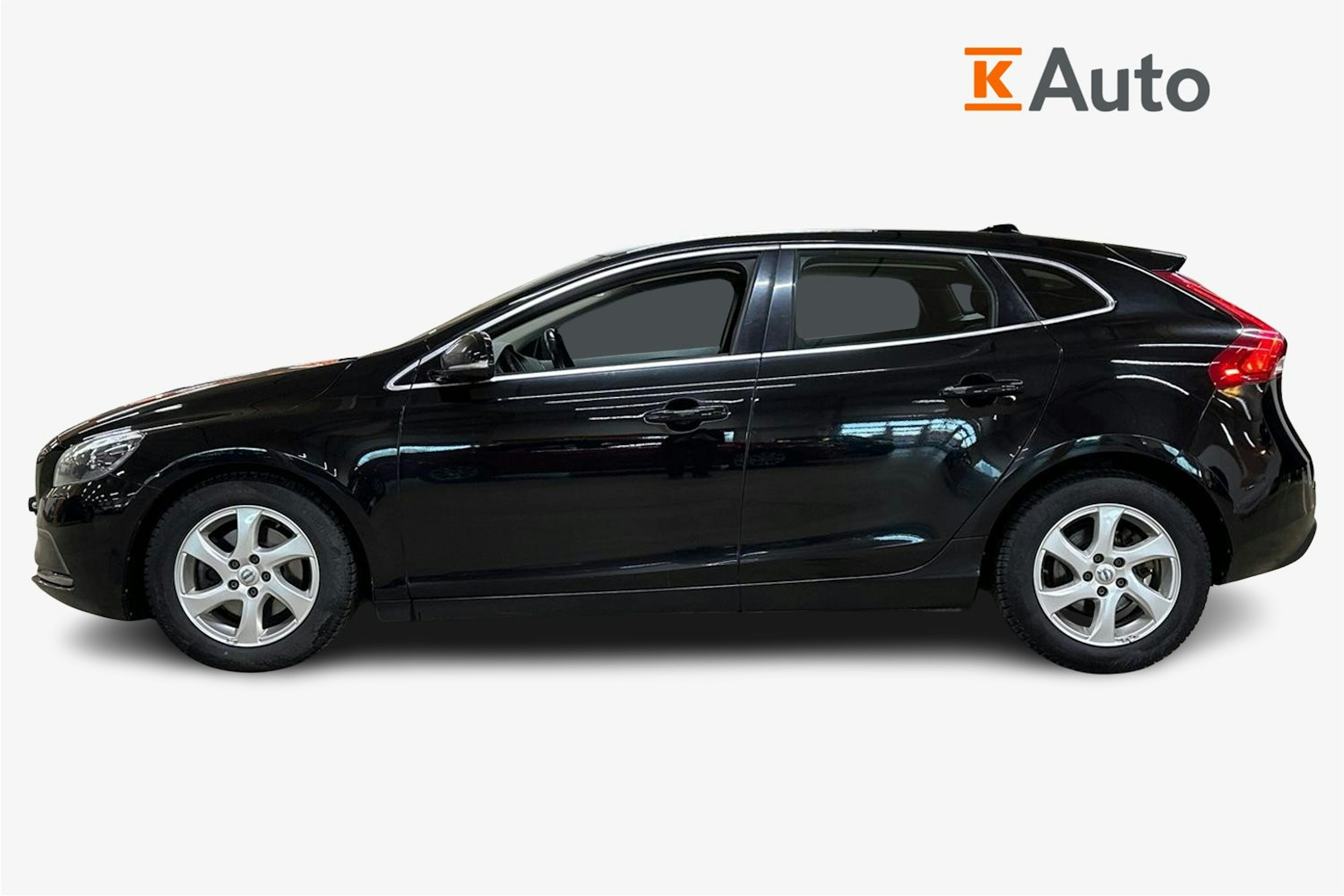 musta Volvo V40 2015 kuva 5.