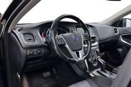 musta Volvo V40 2015 kuva 6.