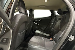 musta Volvo V40 2015 kuva 8.