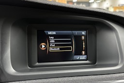 musta Volvo V40 2015 kuva 12.