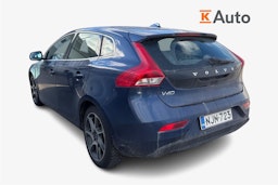 Sininen Volvo V40 2015 kuva 2.