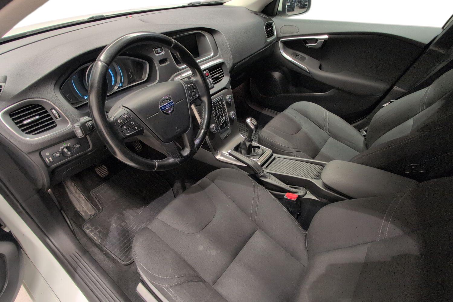Volvo V40 V40 D3 2015, kuva 6/20