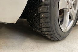 valkoinen Volvo V40 2015 kuva 10.