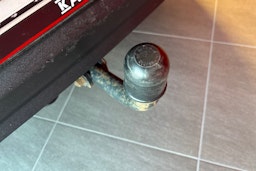 punainen Volvo V40 2017 kuva 18.