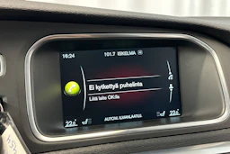 punainen Volvo V40 2016 kuva 20.