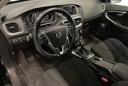 musta Volvo V40 2017 kuva 6.
