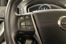 musta Volvo V40 2017 kuva 18.