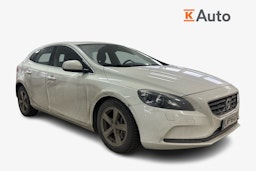 Valkoinen Volvo V40 2016 kuva 1.