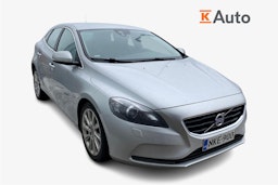 harmaa Volvo V40 2016 kuva 1.