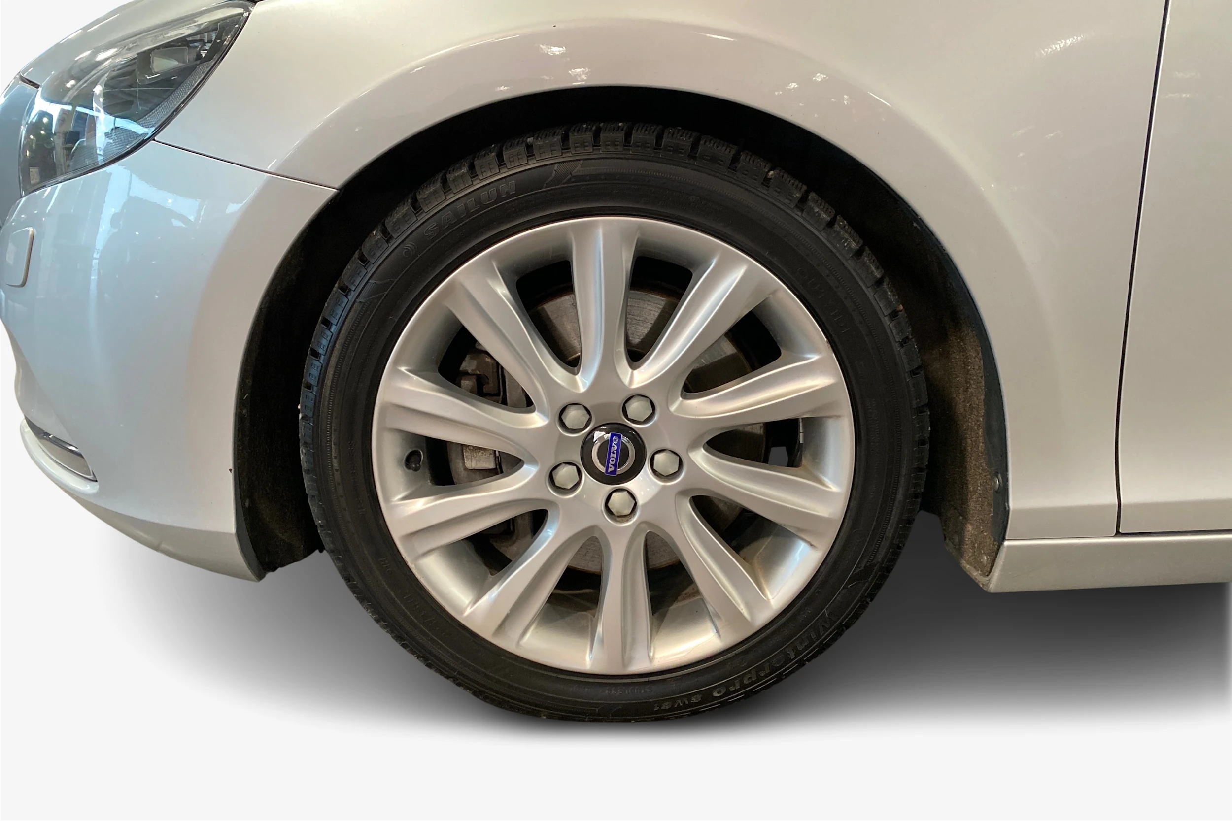 harmaa Volvo V40 2016 kuva 11.