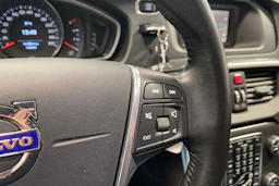 harmaa Volvo V40 2016 kuva 15.