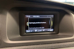 harmaa Volvo V40 2016 kuva 17.