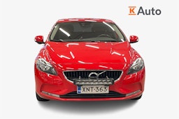 punainen Volvo V40 2016 kuva 5.