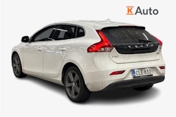 valkoinen Volvo V40 2017 kuva 2.