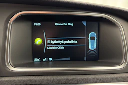valkoinen Volvo V40 2017 kuva 27.