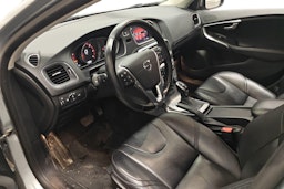 harmaa Volvo V40 2017 kuva 3.