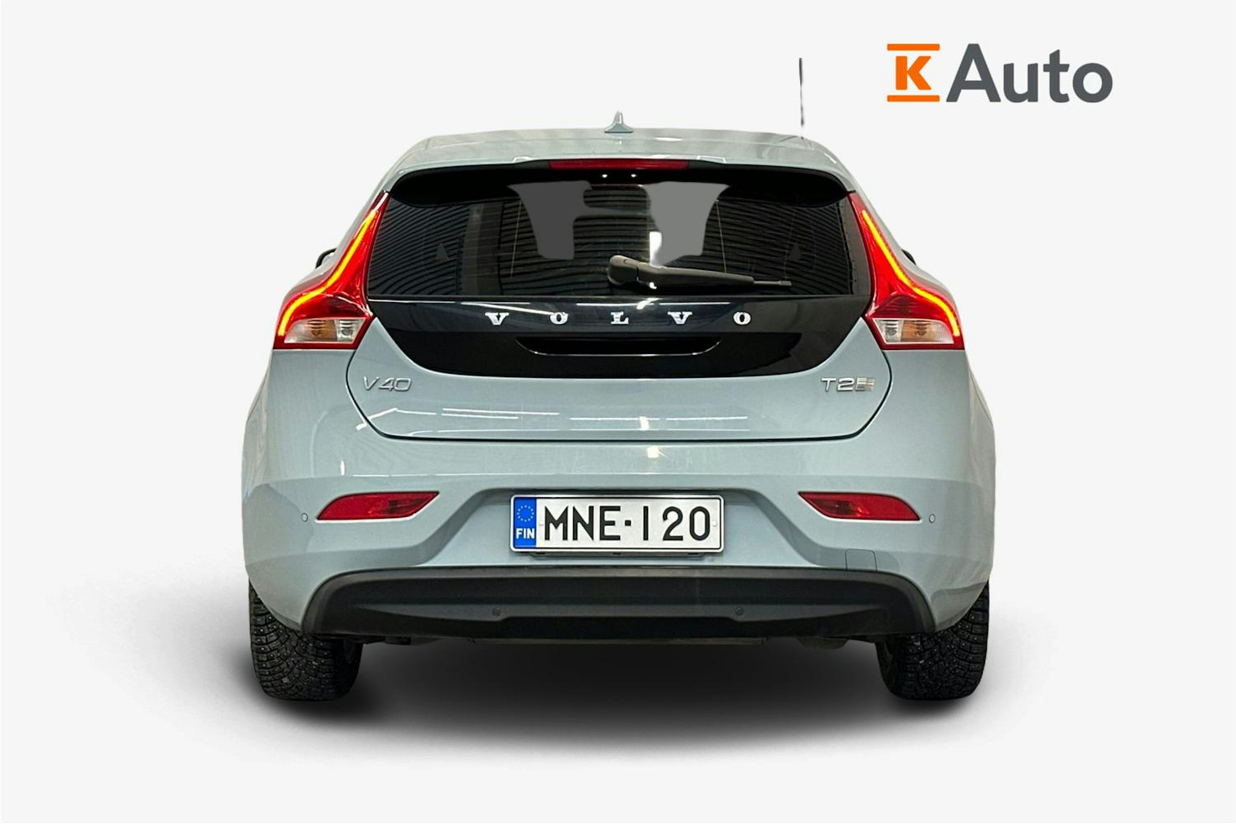 sininen Volvo V40 2017 kuva 3.