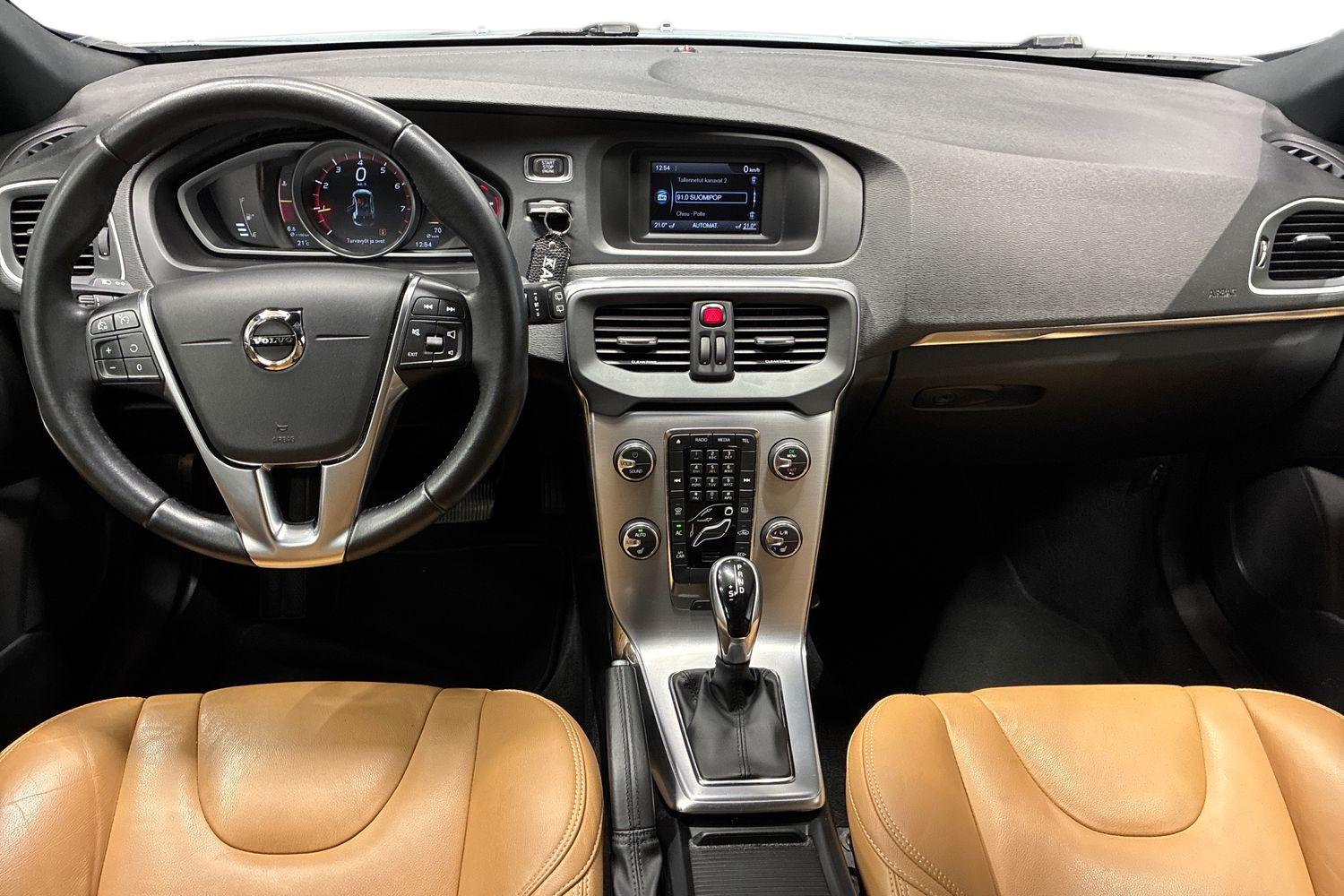 Volvo V40 T2 Business Inscription aut 2018, kuva 7/26
