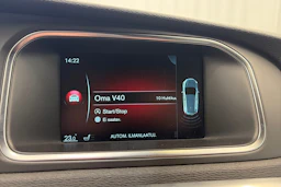 valkoinen Volvo V40 2017 kuva 14.