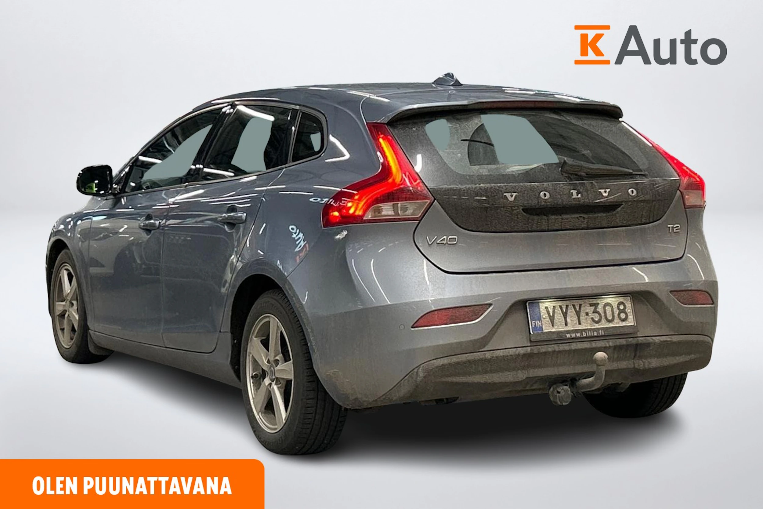 sininen Volvo V40 2017 kuva 2.