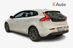 valkoinen Volvo V40 2017 kuva 2.